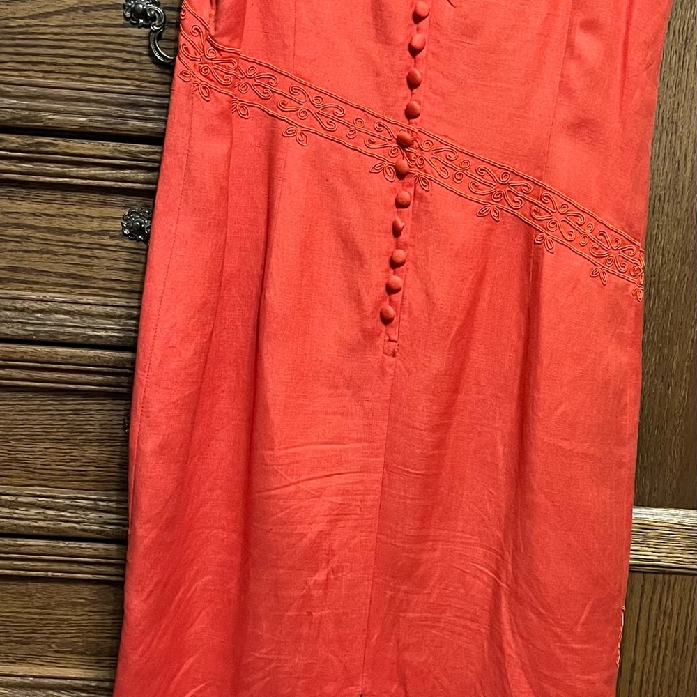 Studio C orange sleeveless dress, size 12, zippered back with decorative buttons - Picture 6 of 6